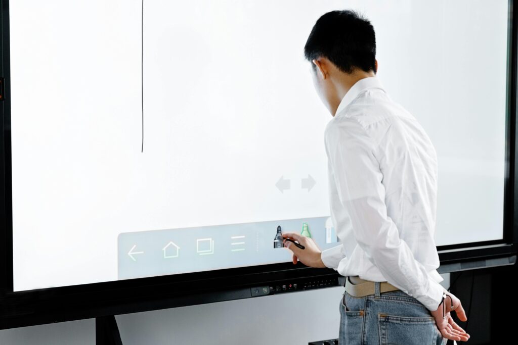 TouchScreen Whiteboard